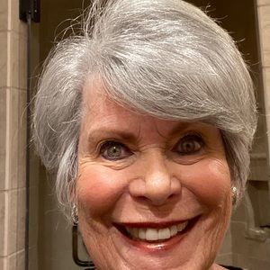 Meet your Posher, Rochelle